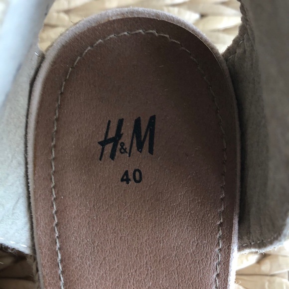 Tan Wedges - Picture 5 of 6